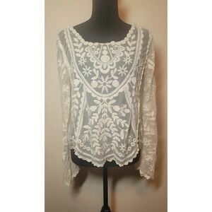 Xhilaration Long Sleeve Cream Lace Boho Top